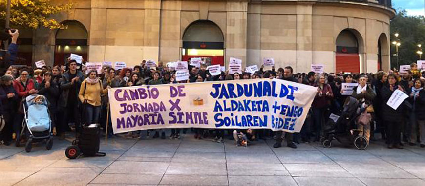 Tumbar la jornada continua en Navarra y que parezca un accidente